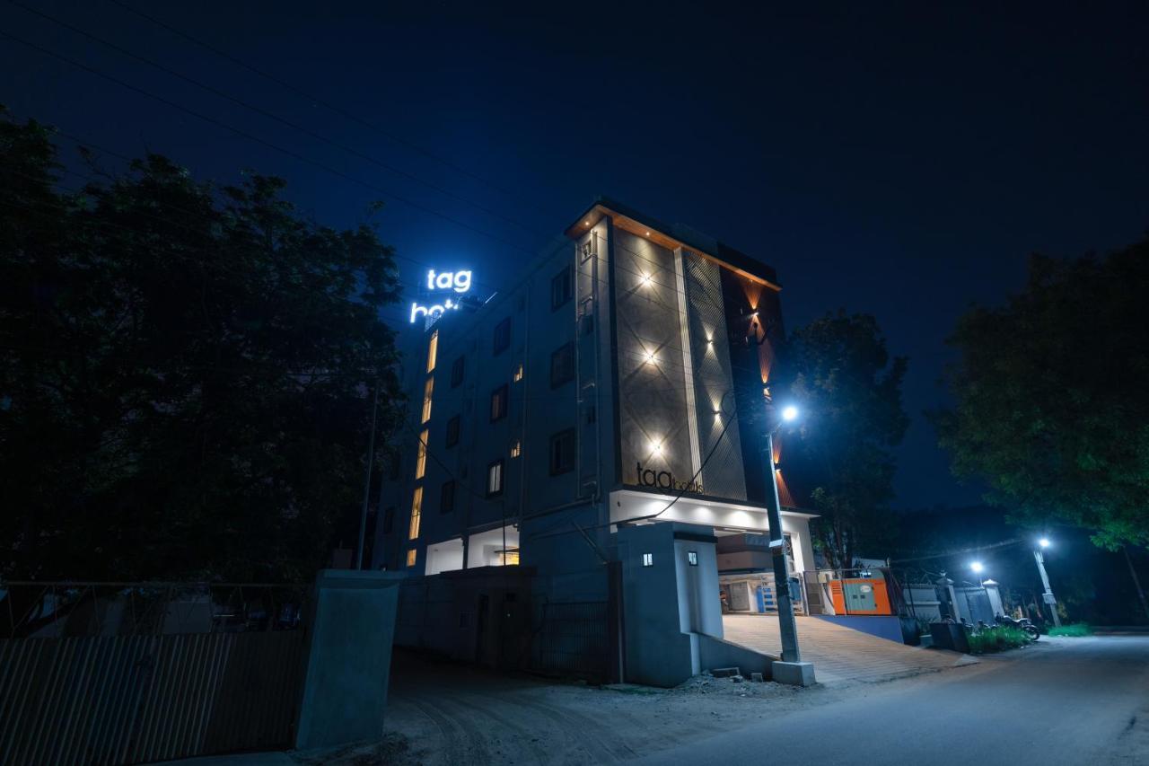 Tag Hotels Irugur Exteriör bild